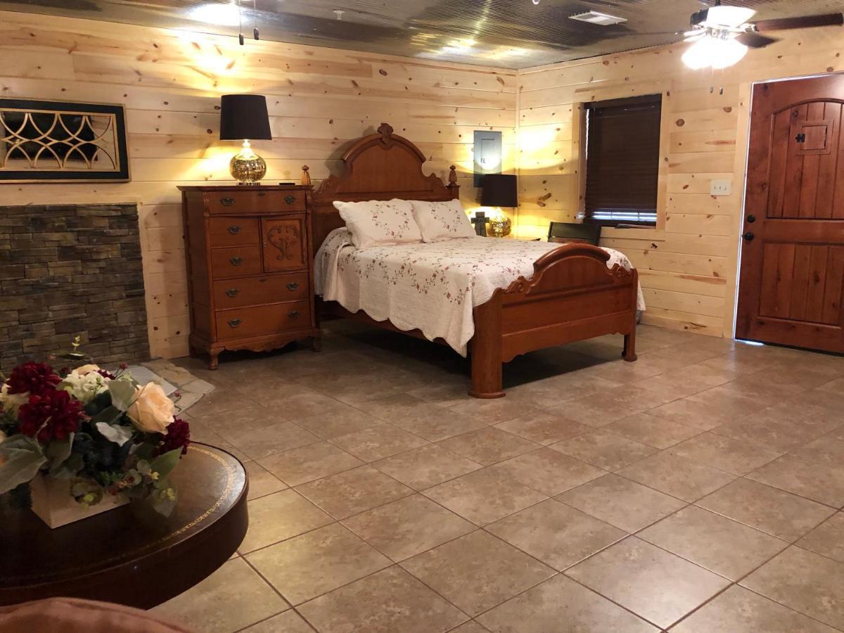 Samantha'S Timber Inn Мурфрисборо Экстерьер фото